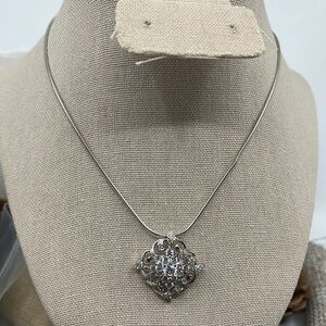 Beautiful Absolute 925 Italy Sterling Silver Necklace with CZ Pendant